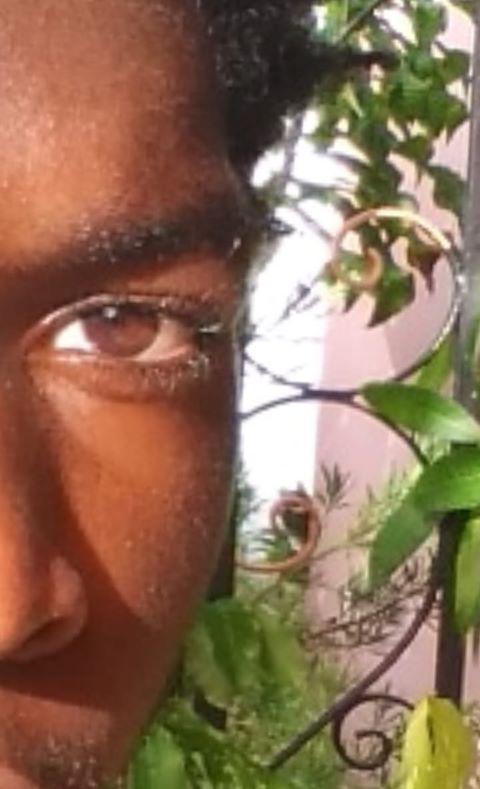 Obl1que's tweet photo. I feel as though I got love to give but alot girls on this planet don't got love for them selves https://t.co/VeFF0StNNz