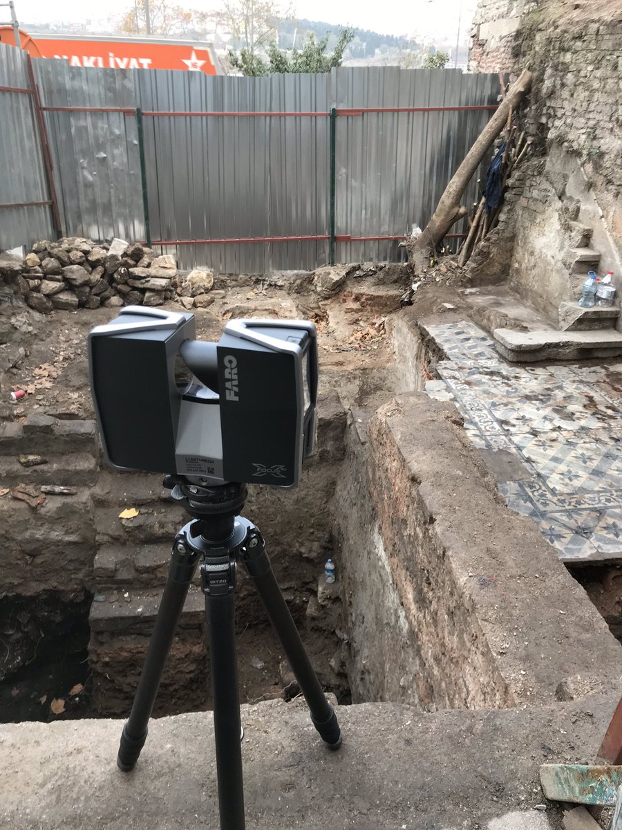1010PROJE's tweet photo. Arkeoloji alanı rölöve çalışması #arkeoloji #rölöve #faro #3dladerscanning https://t.co/204AOvJvvM