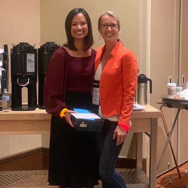 weeatlivedowell's tweet photo. #CompassRDN Feature 🚨 We're proud to share that Nicole Arcilla (@WhyNotEatRDN) received the Dietitians in Business &amp; Communications Circle Award at #FNCE this year for her elevating @dbcdpg communication &amp; marketing efforts. Congrats! #weeatlivedowell #dbcdpg #eatrightpro https://t.co/HGmu8K24w6