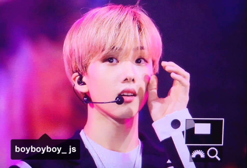 starboyname's tweet photo. Weekendnya ketemu sama 2 bayi ini doooooonggggg yyyaaaakkkkk
#exo #nctdream #SEHUN #JISUNG #miracle18 #boom18 #weareoneEXO https://t.co/PZQ0pXZEJG