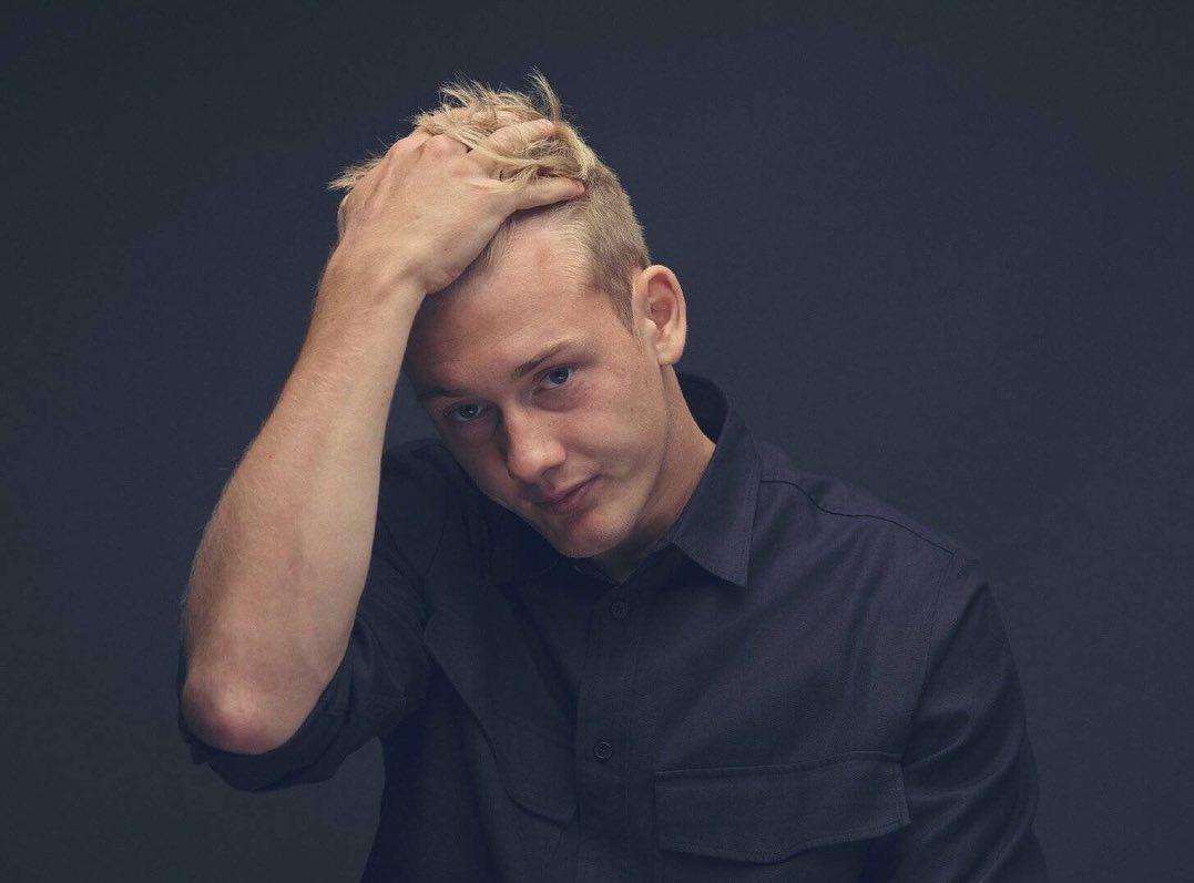 Teambrandt's tweet photo. He is so beautiful. https://t.co/HxRYQcvi6x