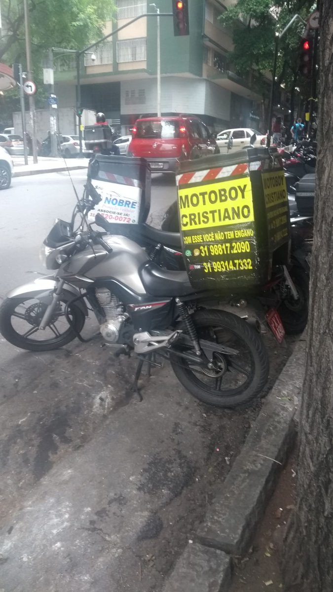 motoboycristian's tweet photo. Esta precisando fazer aquela entrega ! ligue ai estou na Rua Tupis com Rua São Paulo ao lado do #ShoppingCidade pertinho de vc esperando você ligar para lhe atender . https://t.co/igvdHXQYXY