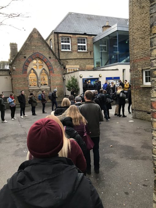 View image on Twitter