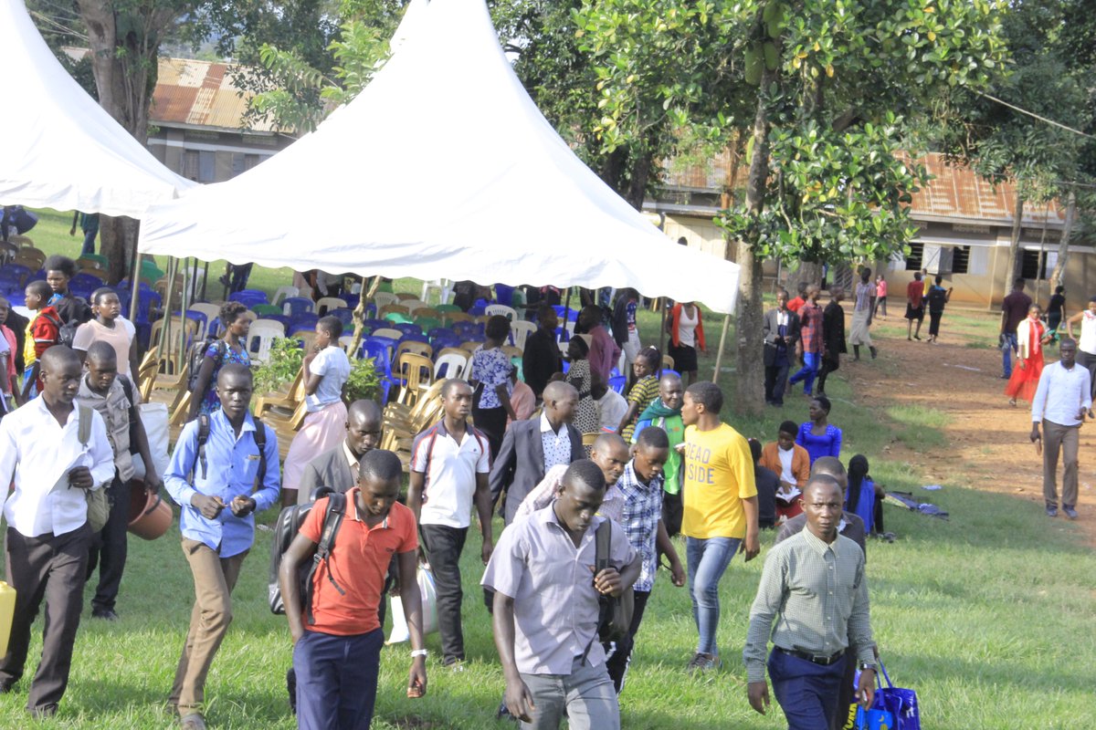 umbrellakids's tweet photo. Youths at the #4thAnnualYouthConfence

#Uganda #Kampala #Christianity https://t.co/bJzOB9o0dv