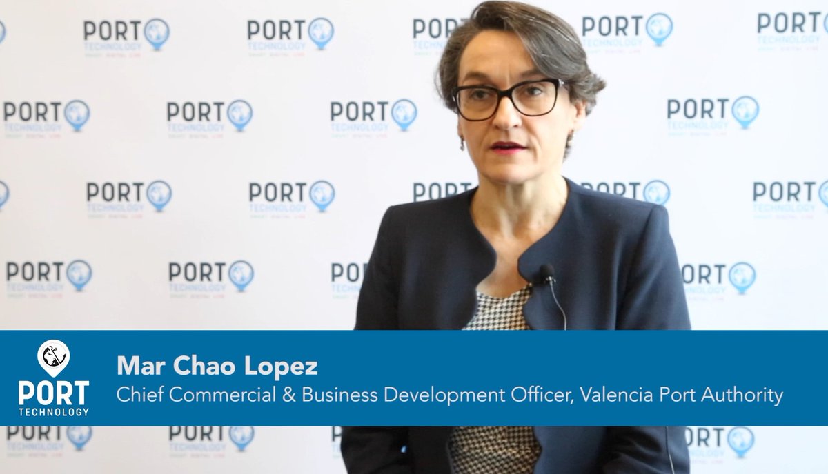 PortTechnology's tweet photo. #TBThursday to our Smart Digital Ports conference in Rotterdam where some of our amazing speakers gave exclusive interviews to our team on the ground. You can check them all out here: https://t.co/ijqJ5HJMLo #SDP19 https://t.co/bCnp3WWpwW