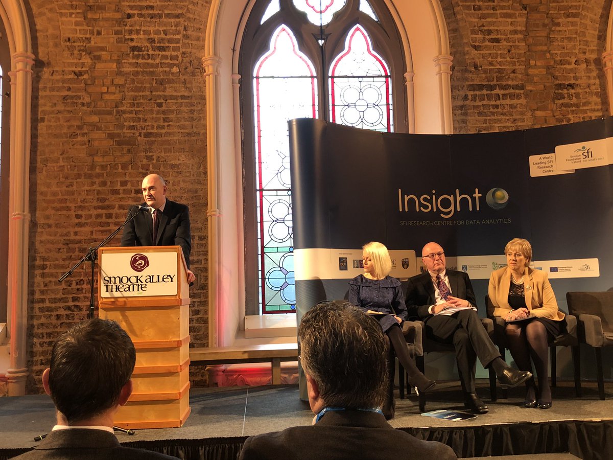 PeterMDevine's tweet image. Noel O’Connor CEO Insight underlines importance of all Ireland collaboration and welcomes @UlsterUni participation at €49m launch of #insight2
