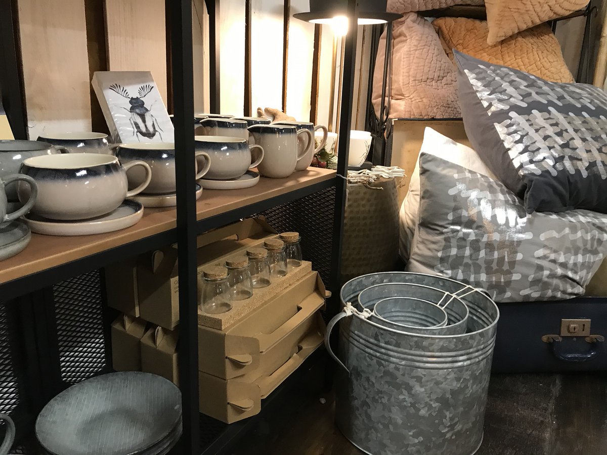 Azalee Interiors (@azaleeinteriors) on Twitter photo Don’t forget you can still buy goodies from our #Somerset showroom right up to #ChristmasEve with 25% off EVERYTHING! We’re at <a href="/emporiumTA21/">Emporium Somerset</a> #Wellington, find out where they are here goo.gl/HFR9Y8 Don’t forget you can still buy goodies from our #Somerset showroom right up to #ChristmasEve with 25% off EVERYTHING! We’re at <a href="/emporiumTA21/">Emporium Somerset</a> #Wellington, find out where they are here goo.gl/HFR9Y8