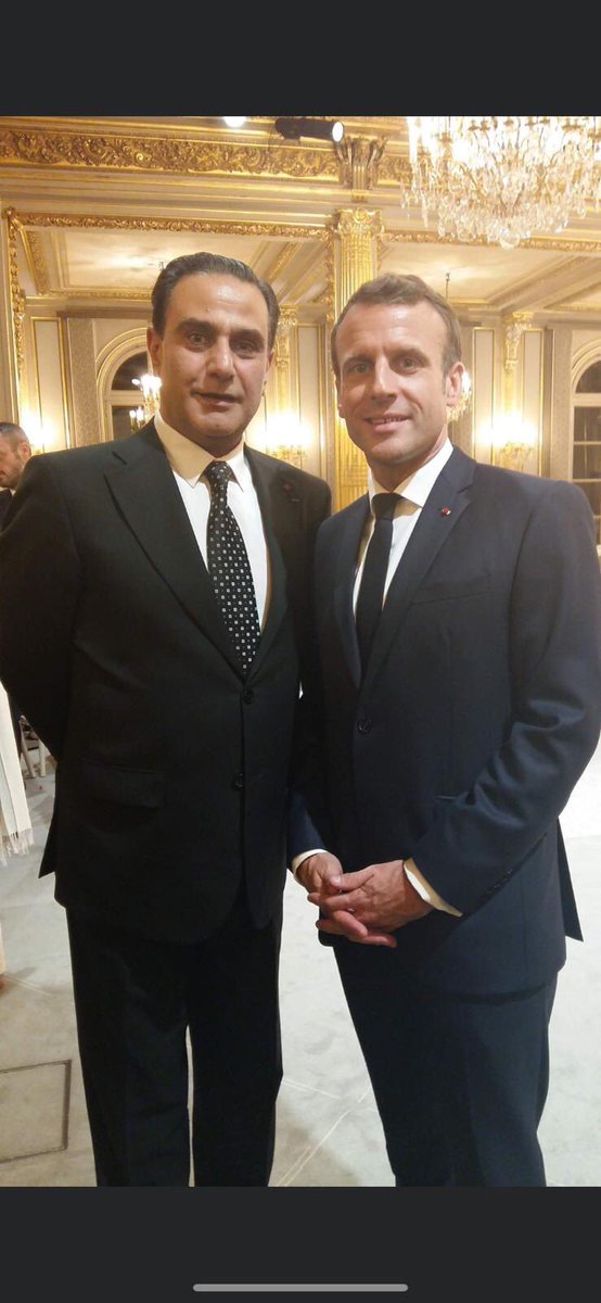 rglucks1's tweet photo. L’activiste d’extrême-droite antisémite, Elie Hatem, désavoué par l’Action Française car trop raciste pour eux (!?!), est reçu avec les honneurs par @EmmanuelMacron à l’Elysée. Au nom de quoi?
Après l’épisode Valeurs Actuelles, on explore des terres plus à droite encore? https://t.co/n1aaIJW8Ql