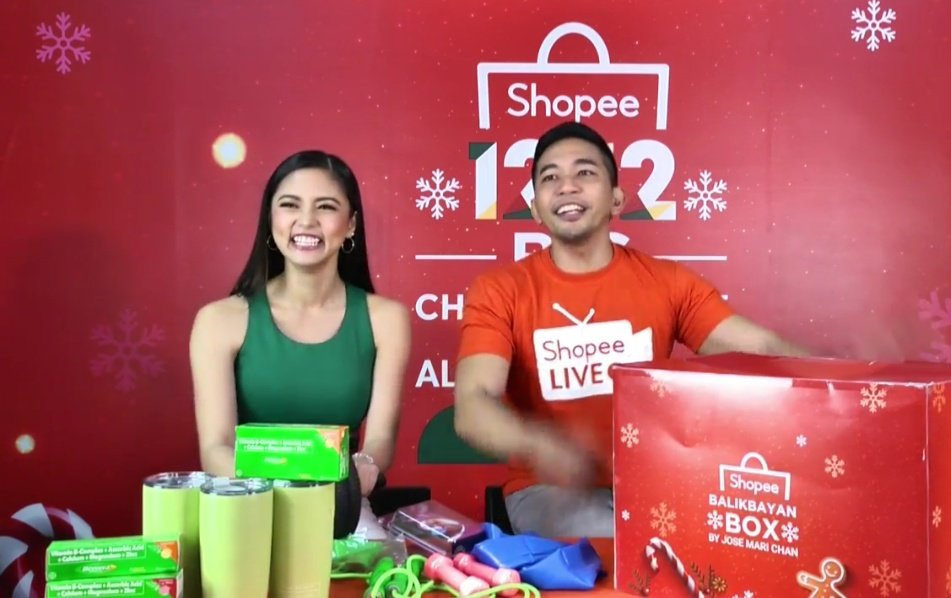 RonzArtMe's tweet photo. while watching shopee live ni @prinsesachinita
Me : .......loading........ π€ san 6 pesos lang ang pamasahe sa jeep? kla q nagkameron ng rollback π
π
#ConquerBigDays
#BeroccaPH_Kim https://t.co/Pg0opscamp