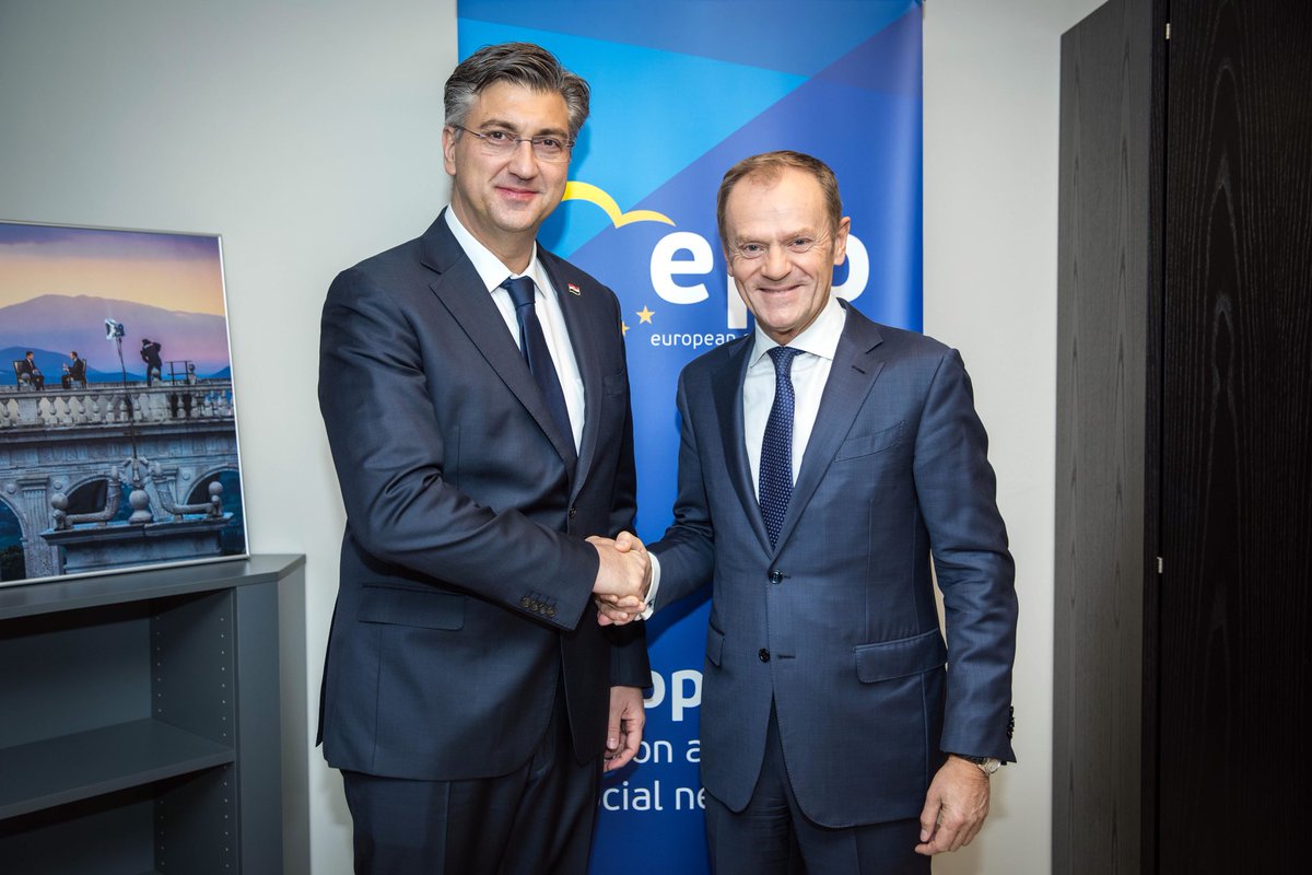 AndrejPlenkovic's tweet photo. Sastanak s novim predsjednikom @EPP @donaldtusk nakon što je izabran na Kongresu #EPPZagreb. Veselimo se nastavku odlične suradnje! #EPPfamily https://t.co/GMxig8oGwQ
