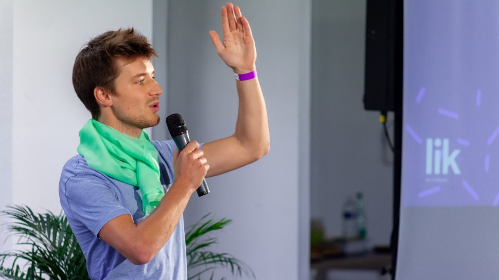 Lancé en octobre dernier, @Lik_app propose gratuitement aux managers de s’entraider en répondant à leurs préoccupations majeures. L’application compte déjà 1.300 utilisateurs
start.lesechos.fr/startups/actu-… via <a href="/EchosStart/">Les Echos START</a> #management #manager #innovation #application