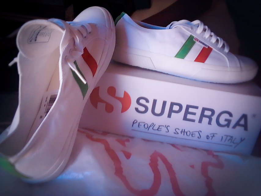 Bpho997Y6K37's tweet photo. I had bought a new pair of superga #people's shoes of Italy https://t.co/PsOWKjRQjL