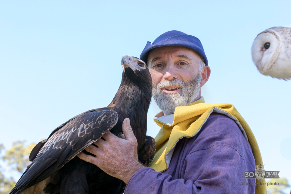 AbbeyMedieval's tweet photo. #MarkCulleton in his element! 🦅⁠
📷#TraceyDeePhotography
.⁠
.⁠
.⁠
.⁠
#ABBEY2020 #abbeymedievalfestival #birdsofprey#visitmoretonbayregion #queenslandanyday #visitbrisbane #medievalstory #travelqld #thisisbrisbane #thisisqueensland #discoverqueensland https://t.co/lWnAEvCSoA