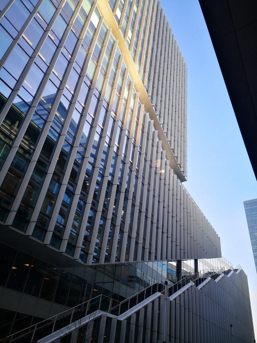 Had a nice meeting for a new interim role at the 'Zuid-As' next week second round ✌️😁 #recruitment #freelancer #zuidas #amsterdam