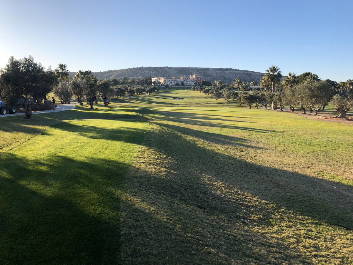 Hannah_Mulliner's tweet photo. Flying visit to @LaFincaResort and what a trip it was... #watchthisspace #golftravel ⛳️ ☀️🏌🏻‍♀️🏌️‍♂️ https://t.co/p7RPoPVRJi