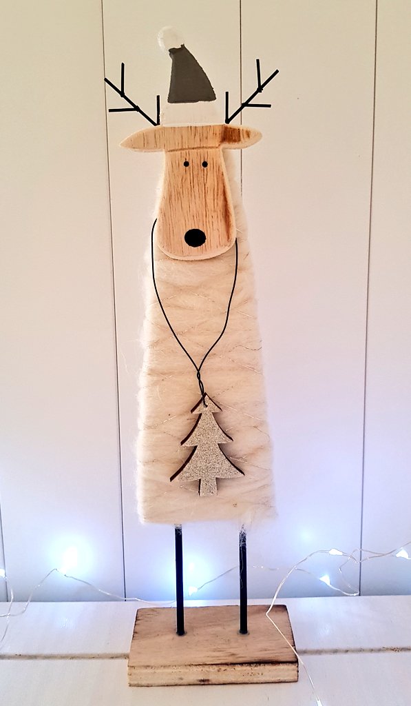 RT @Cottontail_gift 🌟🌟 Wooden Reindeer only 1 left in stock🌟🌟 order now and get 20% Off..use code XMAS20 🎄🎅

#christmasdecor #reindeer #Xmas #rusticchristmas #SmallBiz #giftideas