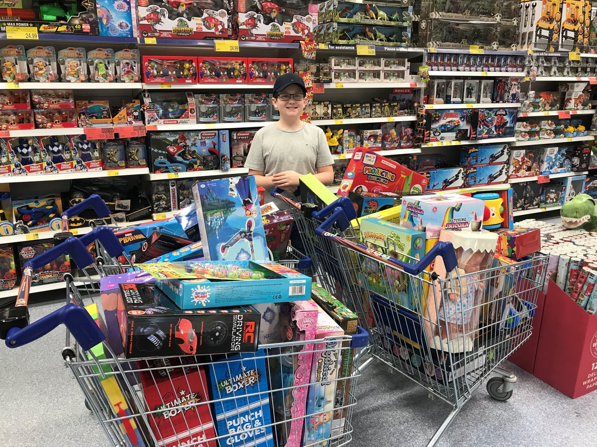 You may have seen in this morning's papers the wonderful generosity and kindness of Harrison Lightfoot. For the 7th year, Harrison has raised money to buy toys for Halton's Christmas Toy Appeal. He's raised £450 this year which means 62 toys for deserving children. Well done mate