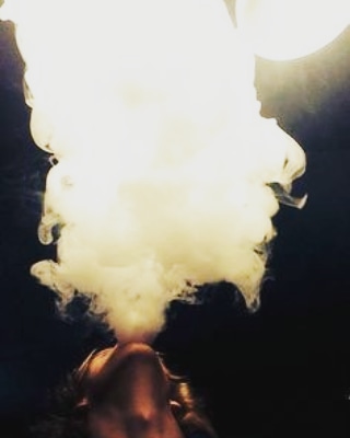 our range of products vapes.cartridges, cannabis  pen batteries and many more for order check out our website or message us . starting from 44.99$

#rifvapes #vapestore #vapingislife #vapinggirls #vapingfriends #vapesmoke.#vape #vapors #vaping #ukvaperscommunity