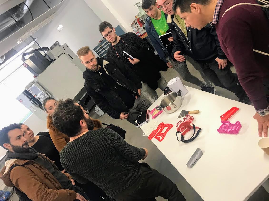 BizkaiaEmpresa's tweet photo. Hoy en #BICBizkaia 3ª sesión #Provider

@AddimenBizkaia y @3dlan_org compartiendo con jóvenes estudiantes @FPeuskadi su trabajo y tecnologías #industria40

#colaboración #talentojoven #proveedores #industriadelfuturo  #urratsbat https://t.co/nNhUWcUH4t https://t.co/H58Dlrd8r3