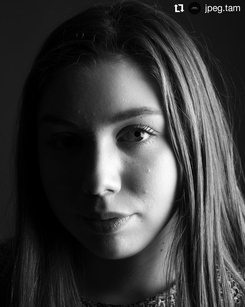 wolvcollphoto's tweet image. Student work highlight- #Repost @jpeg.tam
• • • • • •
Wolverhampton

split lighting | @wolvcollphotography | #splitlighting #monochrome #model #studio #portrait #photographystudent #photography #nikond3300