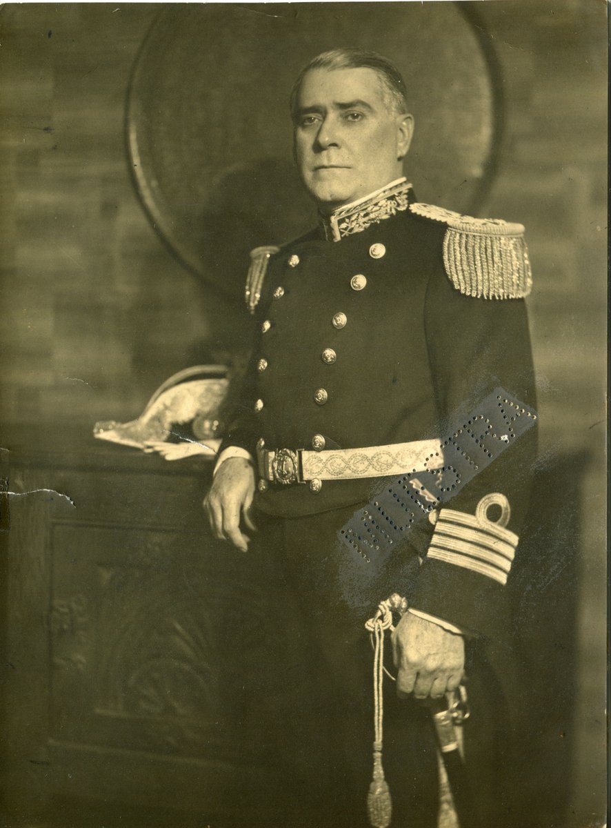 #Jueves #FotosAntiguas #TBT 

Archivo Fotográfico 162.1 Serie 56
Contralmirante Eleazar Videla

#ConceTuMuseo #TuMuseo #TheOldPictures #MUNN #Tigre #VivíTigre 

<a href="/Armada_Arg/">Armada Argentina</a> @MindefArg <a href="/vivi_tigre/">Viví Tigre</a>