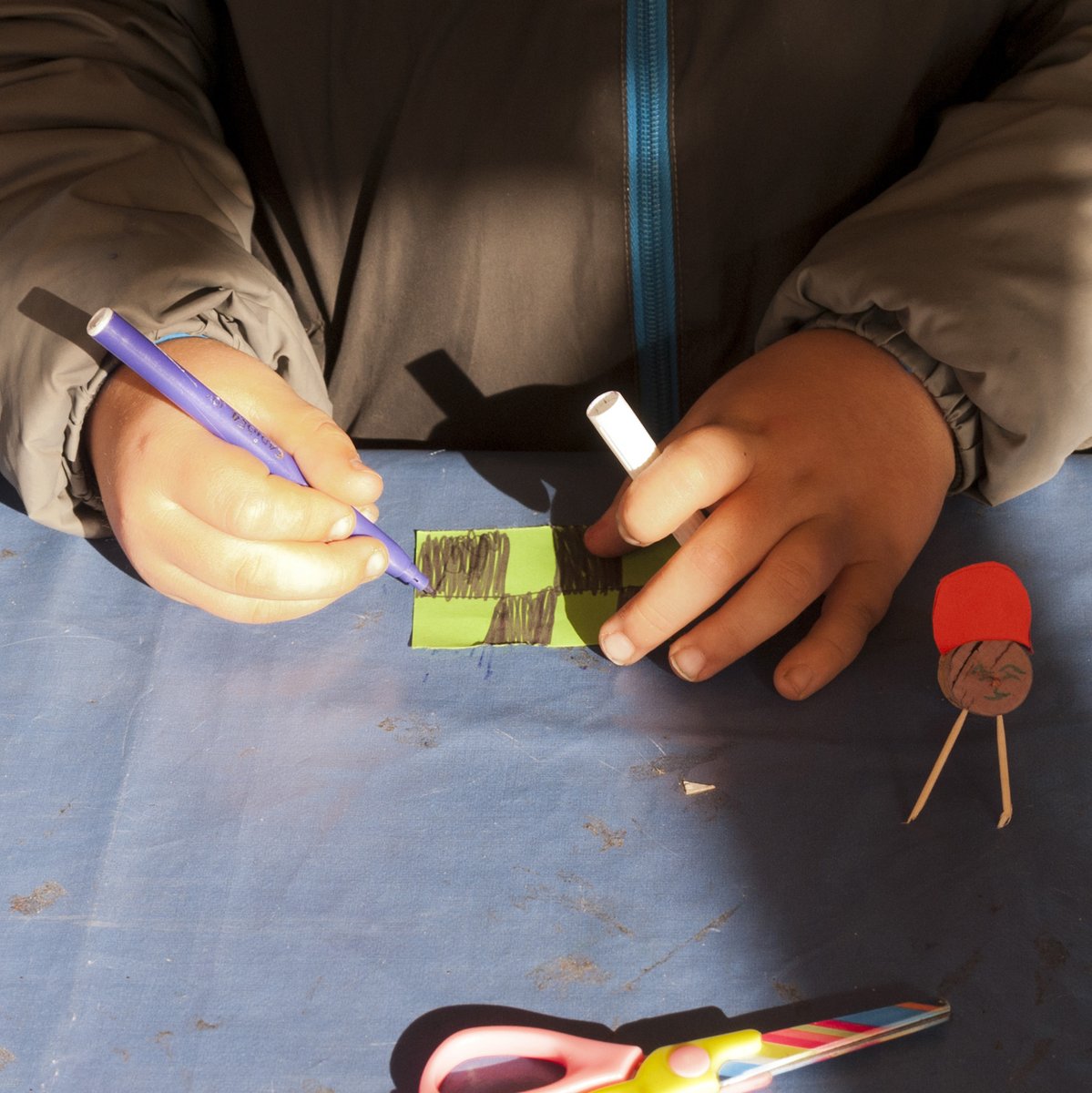 Tenim preparats molts tallers i activitats infantils perquè en el Món del Tió,🎄els infants puguin gaudir del Nadal!🥳
Gràcies <a href="/PlaycolorDunsa/">Playcolor</a> per seguir col·laborant amb nosaltres!!🤩
Recorda del 14 al 23 de desembre a la Plaça Dr Pearson de Rubí.

#Nadal #activitatsinfantils