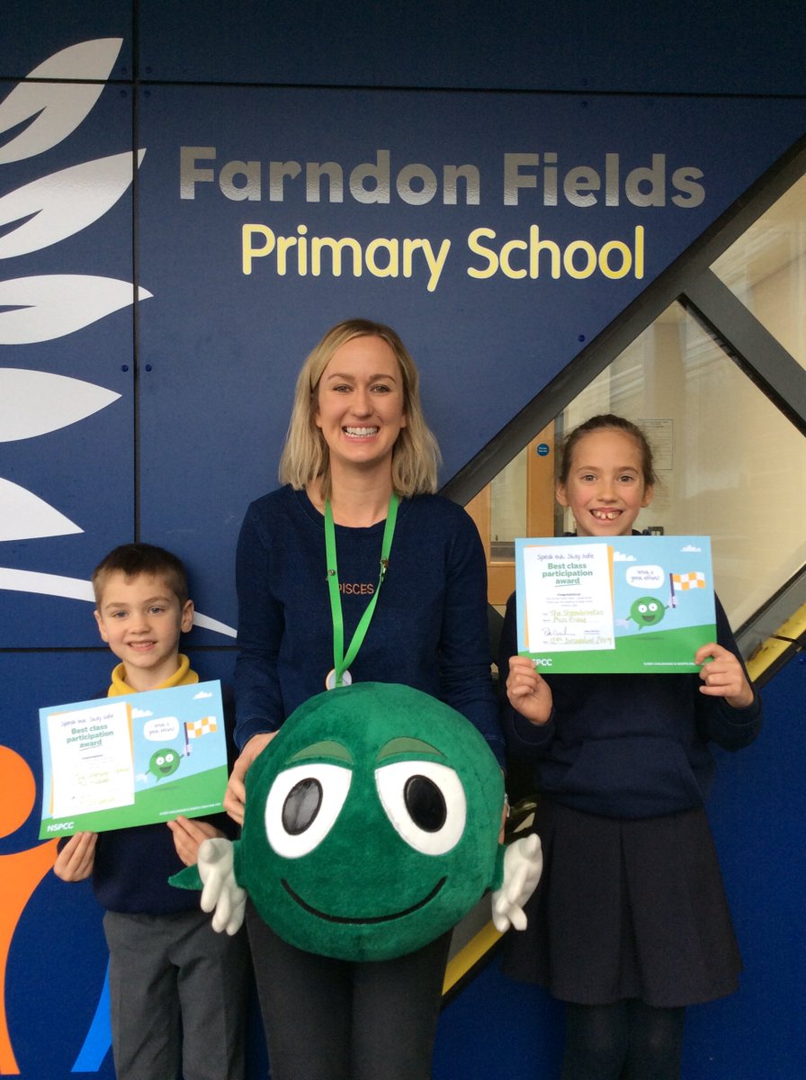 FarndonFieldsSc's tweet photo. What fantastic news @FarndonFieldsSc does it again!! Raising money for @NSPCC by running the Golden Mile throughout #antibullyingweek2019.  We raised an AMAZING £774.00 !!!! Thank you to all the children, staff, parents &amp; carers for supporting our fundraiser #fantastic #proud https://t.co/aAqiZxo4no