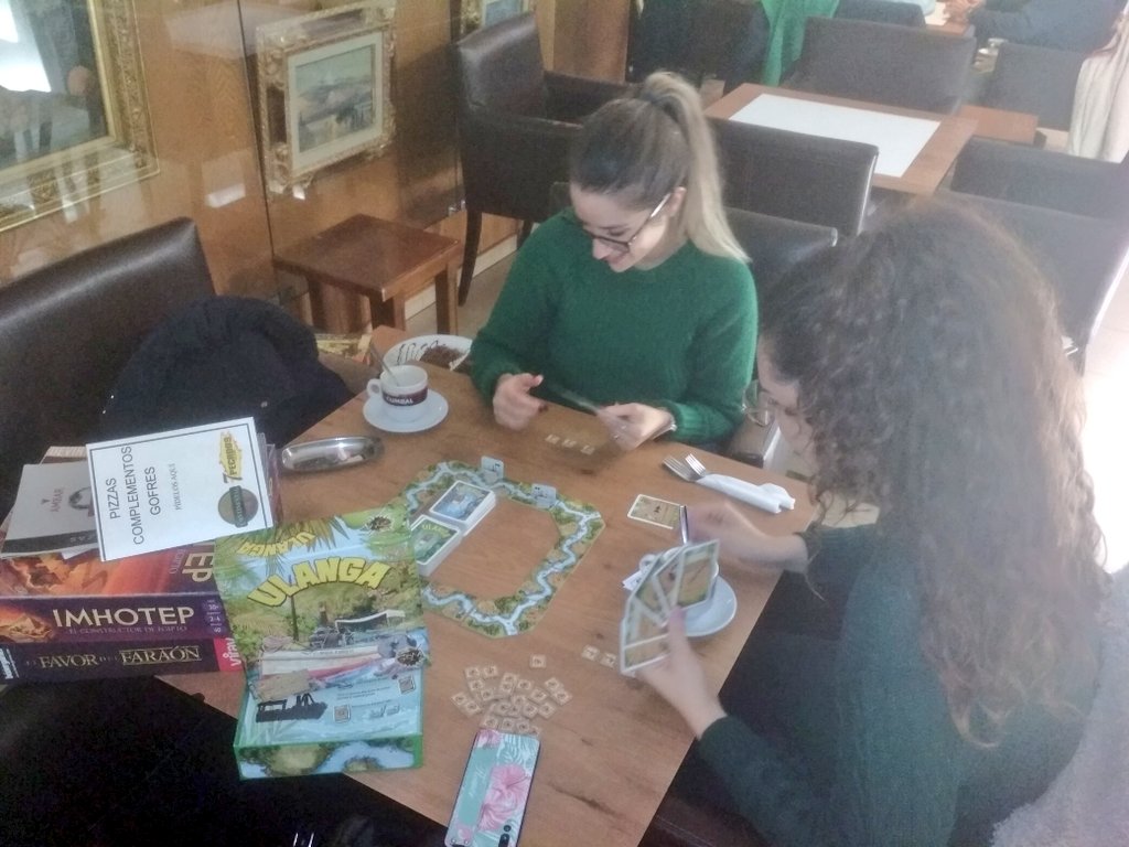 El Bazar de Iglesias tweet media