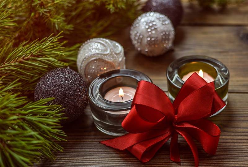 The festive season is upon us and London is celebrating! Make sure to check our newest blog post for recommendations.

ow.ly/voV250xyiix 🎄

#London #UK #Christmas #FestiveSeason #ChristmasBucketList