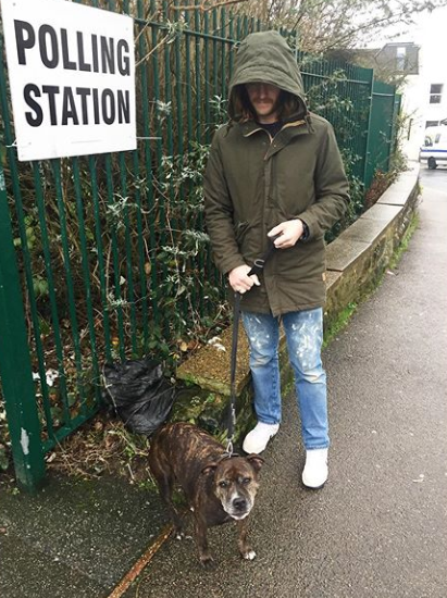Our boy <a href="/soulgazersound/">ross</a> has made it out, have you? snap by <a href="/AliceStevo/">Alice Stevenson</a> #dogsatpollingstations