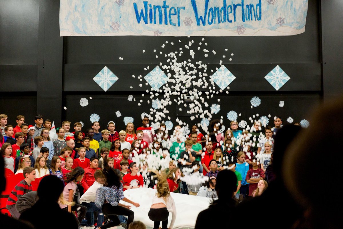 BPEMakesMusic's tweet photo. A few beautiful shots from 5th grade program! #winterwonderland @BPECatTech @rrisdfinearts @BlacklandPTA #orffschulwerk #MusicEducation #texasmusiceducation #everyshowneedsaparachute https://t.co/hpg0dHdyTl