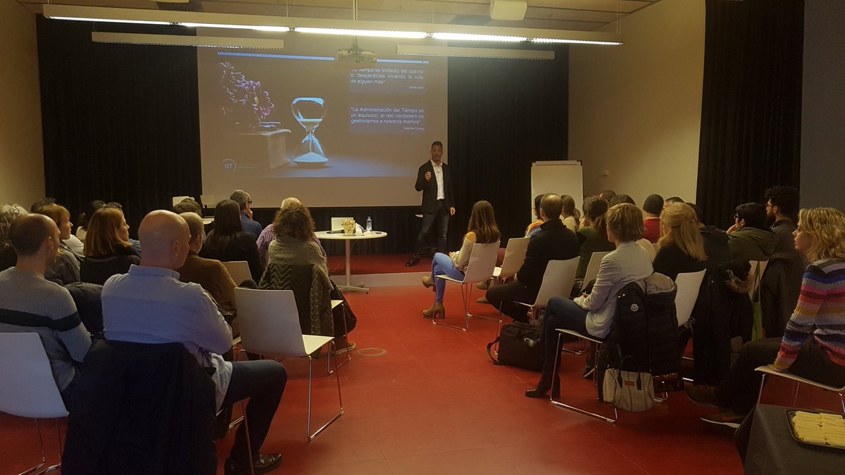 Avui presentem Guanya Temps amb molt bona companyia 🙌. Ara el <a href="/llorensmartin/">Llorenç Martin</a>, soci de la cooperativa, ens dona eines per organitzar-nos millor. Gràcies a tothom per acompanyar-nos!