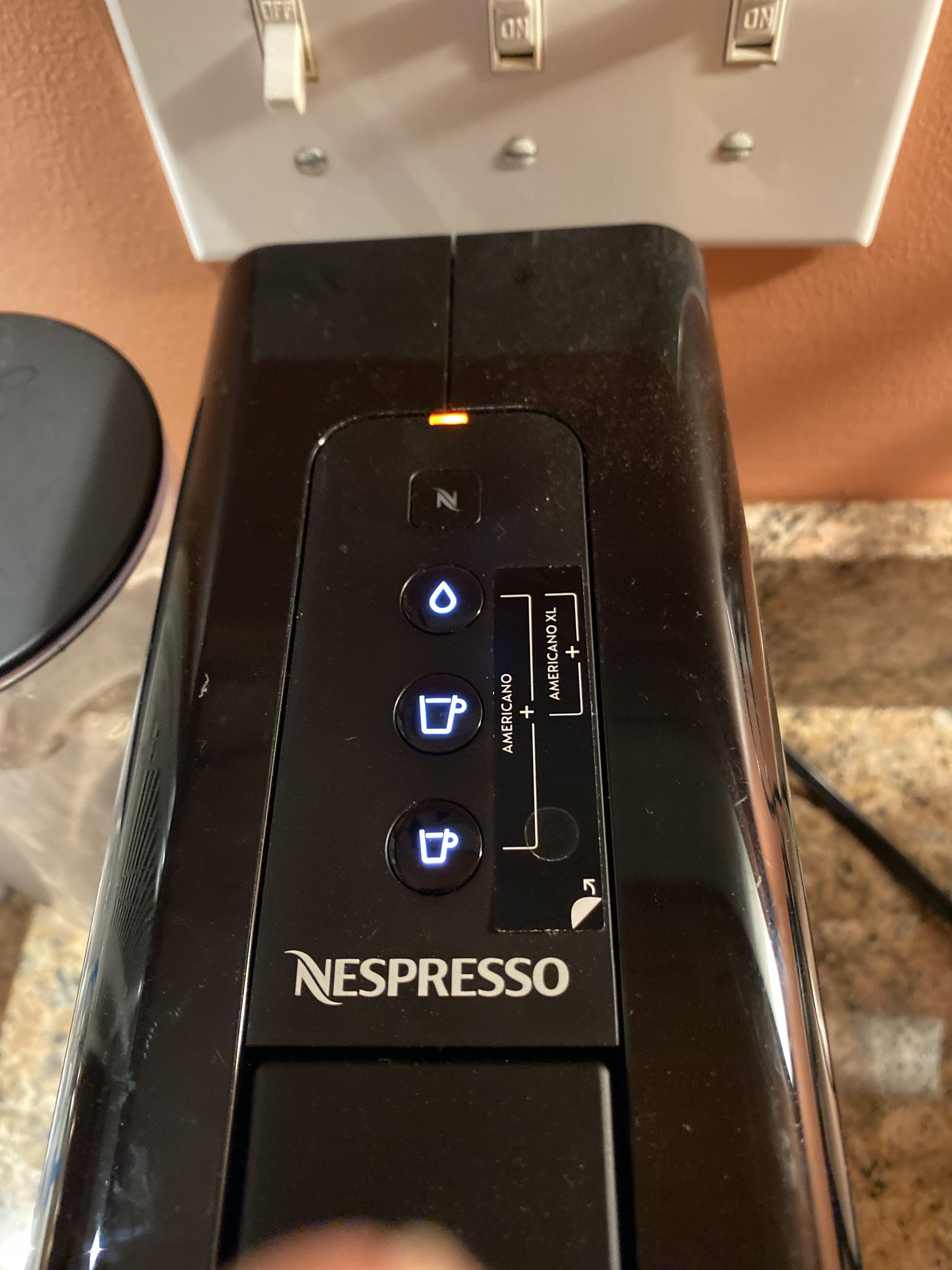 Nespresso top essenza descaling