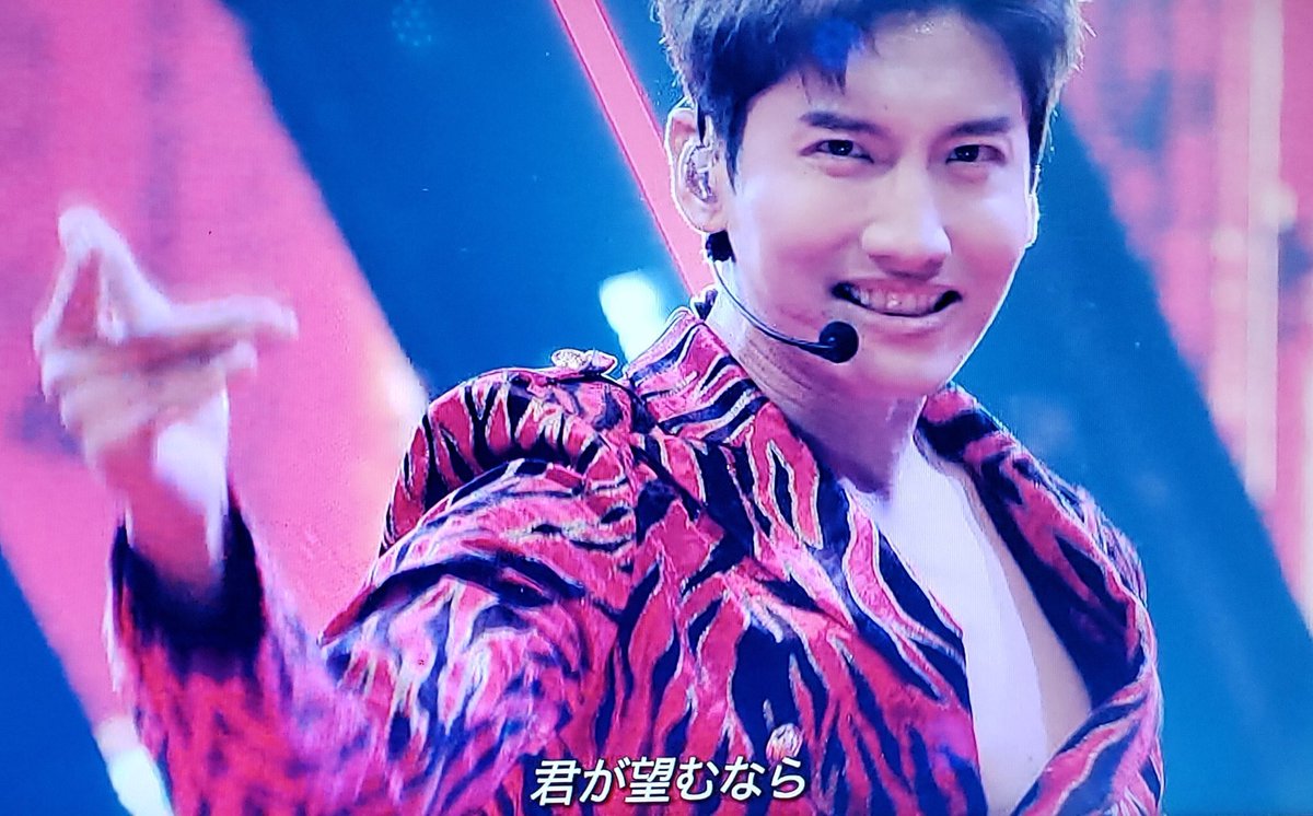 wmoonu1's tweet image. ごめんなさい🙏
目が勝手にそちらに向いてしまう。

君が望むなら〜
#東方神起FNS 
#チャンミン