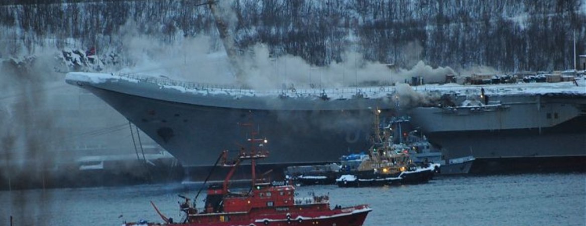 turkicnavy's tweet image. #Kuznetsov da büyük yangın.
Gemi yangınları ile mücadele çok önemlidir. Kuznetsov'un kaderi hep kaza hep olay.
