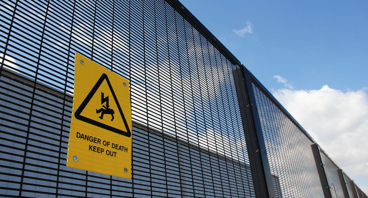CLD_Fencing's tweet photo. Did you know CLDs LPS1175 SR1 offers a #guaranteed #delay of 60 seconds against #attacks using tools such as wire cutters and knives.
Find out more here: https://t.co/B0iQhiI8RE
#PhysicalSecurity #MilitaryProtection #MoD #MiBHour #ManufacturingUK #UKmfg https://t.co/Ihf6VPaLQS