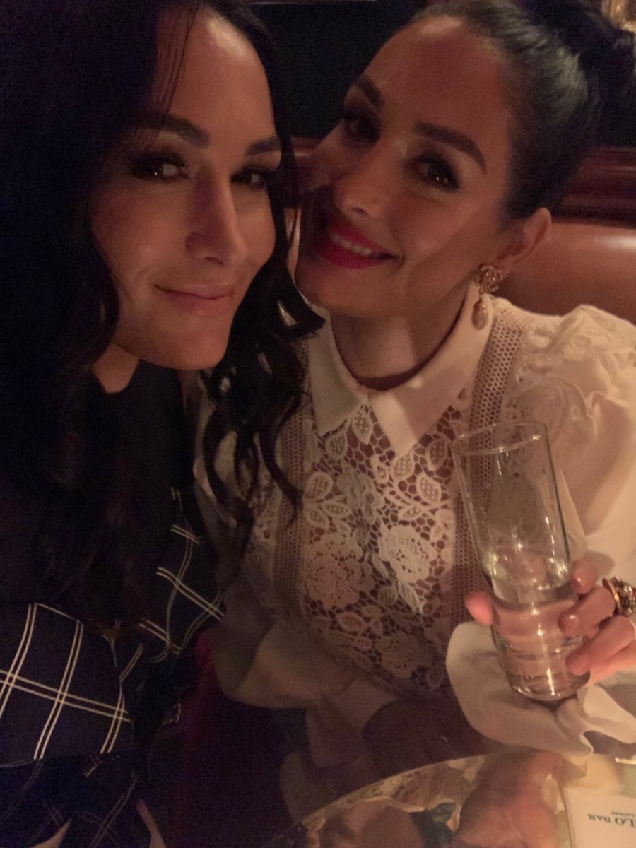 If you havenโt heard it yet click link to hear the latest #BellasPodcast episode! Whoโs been doing their journaling?! โค๏ธN https://podcasts.apple.com/us/podcast/the-bellas-podcast/id1451565442?i=1000459281627ย โฆ
