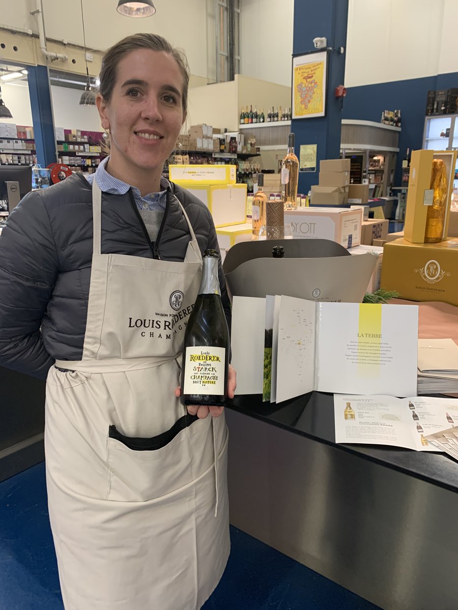 De savoureuses dégustations de Jambon Ibérique de #Lajabuguena et de Champagne @LouisRoederer ont été mises à l’honneur ce jour dans « Cuisine en fête », dans notre établissement.
#Maisonmédelys #Médelys #Medelys #30ansdepassion #Rungis #Paris #marchederungis