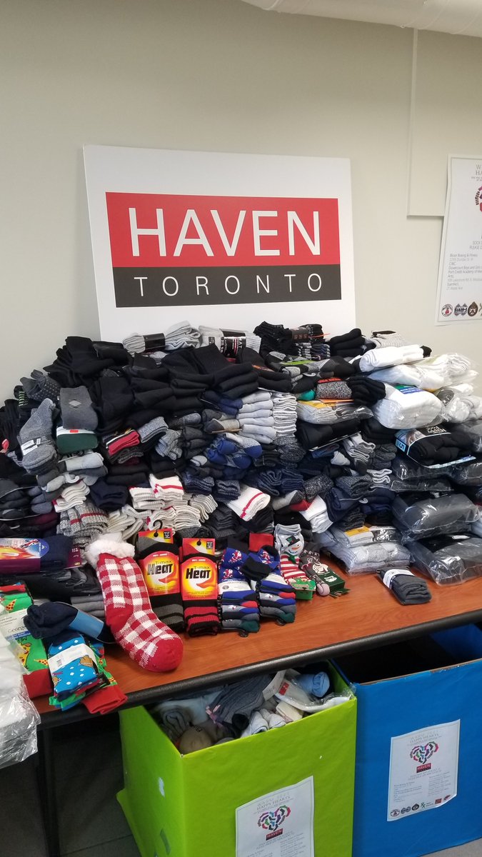 TPS11Div's tweet photo. Our 2019 Sock Drive was a great success ! thank you to all our sponsors @cibc @McCarthyUniform #portcreditacademyofmartialarts @SuptCorrigan @TPSChrisBoddy @TorontoPolice @dovercourtkids #toronto @HavenTorontoCA https://t.co/K9VA0AoB05