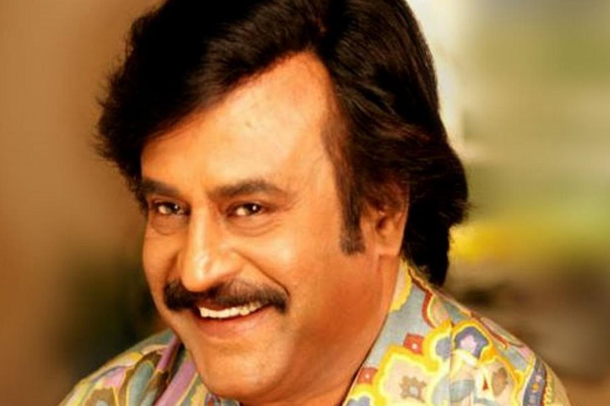 People&History (@people_history) on Twitter photo Wishing the pride of Indian Cinema, the one and only Megastar
<a href="/rajinikanth/">Rajinikanth</a>
a very Happy Birthday!
Watch out the Biography - youtube.com/watch?v=yuAR6L…
.
.
#HappyBirthdayRajnikanth #PeopleAndHistory #Thalaiva Wishing the pride of Indian Cinema, the one and only Megastar
<a href="/rajinikanth/">Rajinikanth</a>
a very Happy Birthday!
Watch out the Biography - youtube.com/watch?v=yuAR6L…
.
.
#HappyBirthdayRajnikanth #PeopleAndHistory #Thalaiva