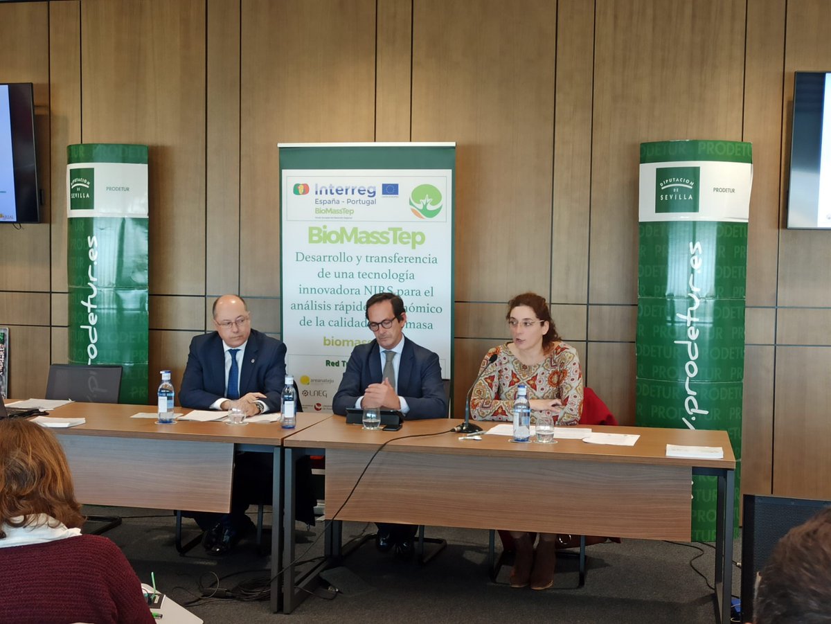 prodetur's tweet photo. La vicepresidenta de Prodetur destaca "BIOMASSTEP" como apuesta de futuro tecnológico y empresarial. https://t.co/eTw0icDZgg @DIPUSEVI, @Biomasstep, @EnergiaAnd, @Univcordoba, #Biomasa https://t.co/G2IeAoL9IF