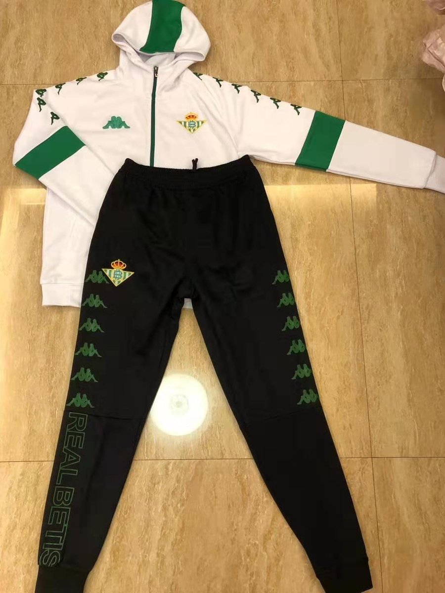 Real Betis Baompie, con gorro. YA DISPONIBLE! Talla de S a 2XL