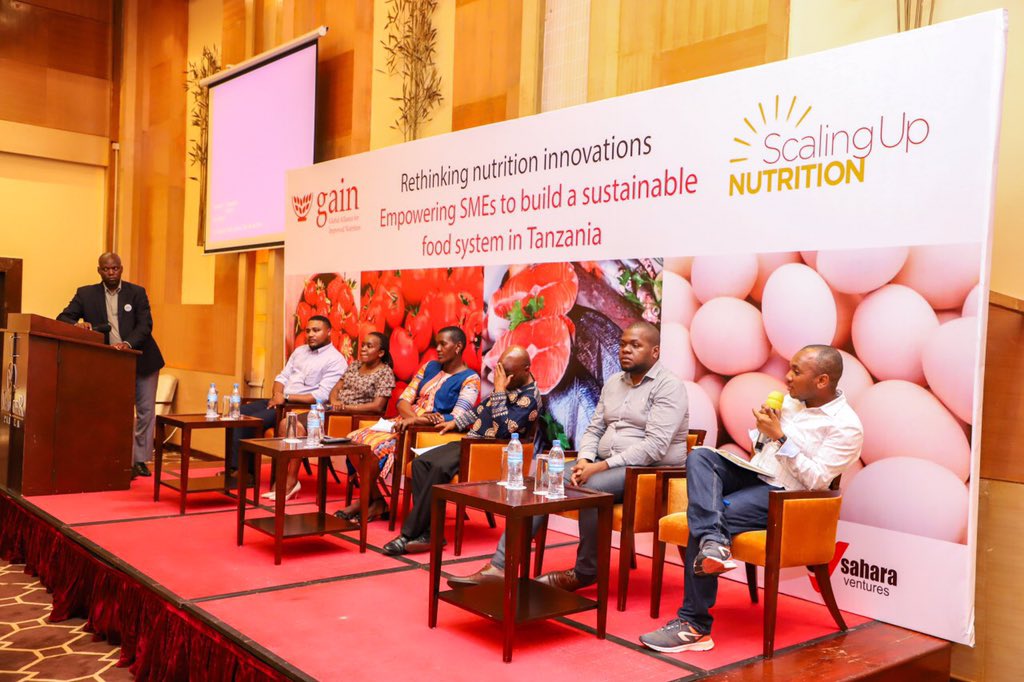 VenturesSahara's tweet photo. A panel discussion on ”What need to be done to support #SME's investing in nutrition?" Moderated by @EnockMusinguzi1 #RethinkingInnovation https://t.co/FxbY52QNho