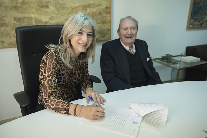 NoticiasGr's tweet photo. La Fundación Rodríguez-Acosta amplía su fondo documental con 145 obras más donadas por su presidente de Honor
@JuntaGranada
#GranadaEsNoticia https://t.co/rqSWrqWLtT https://t.co/7GSVcgWXoY