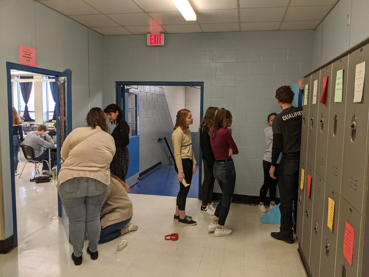 WRHS English Dept tweet media