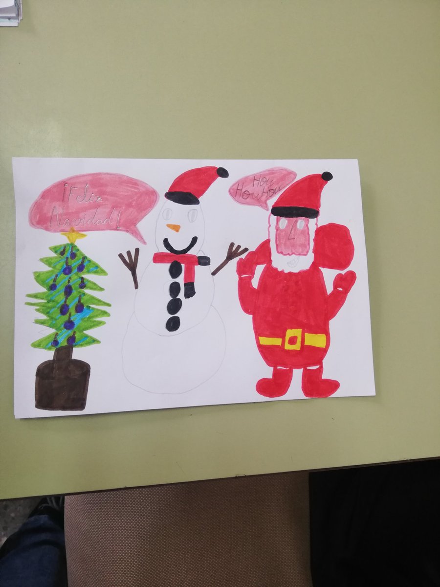 mariavazpi97's tweet photo. Concurso de felicitación navideña con mensajes escritos en pequeños corazones de colores. Aquí os dejo un ejemplo de felicitación y los tres mensajes que podían escribir los alumnos. Cada uno escoge uno de los tres.
#practicas3B2019 @MaraLuisaMoren8 https://t.co/ny7Bj1gWUw