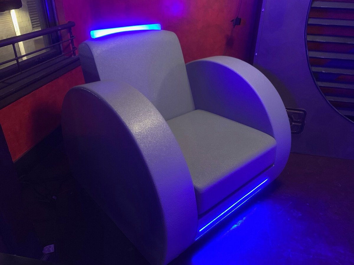 NeotropolisBar's tweet image. Now that #NeotropolisBar is over, some of the things we’ve used to create this unique retro-future experience are available for sale. Many of these are one-of-a-kind, and custom made.

neotropolisbar.com/for-sale