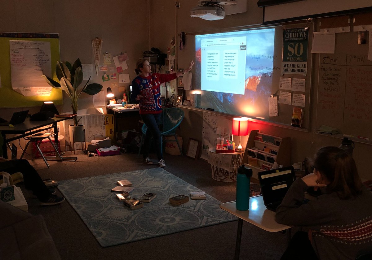 JParsons_DCS's tweet photo. @KarrerMS Mrs. Taylor's students reviewing anonymous peer responses about dialogue in a story using Pear Deck. This learning environment is so cozy &amp; welcoming it's hard for me to leave! https://t.co/bp6rfCI9bb