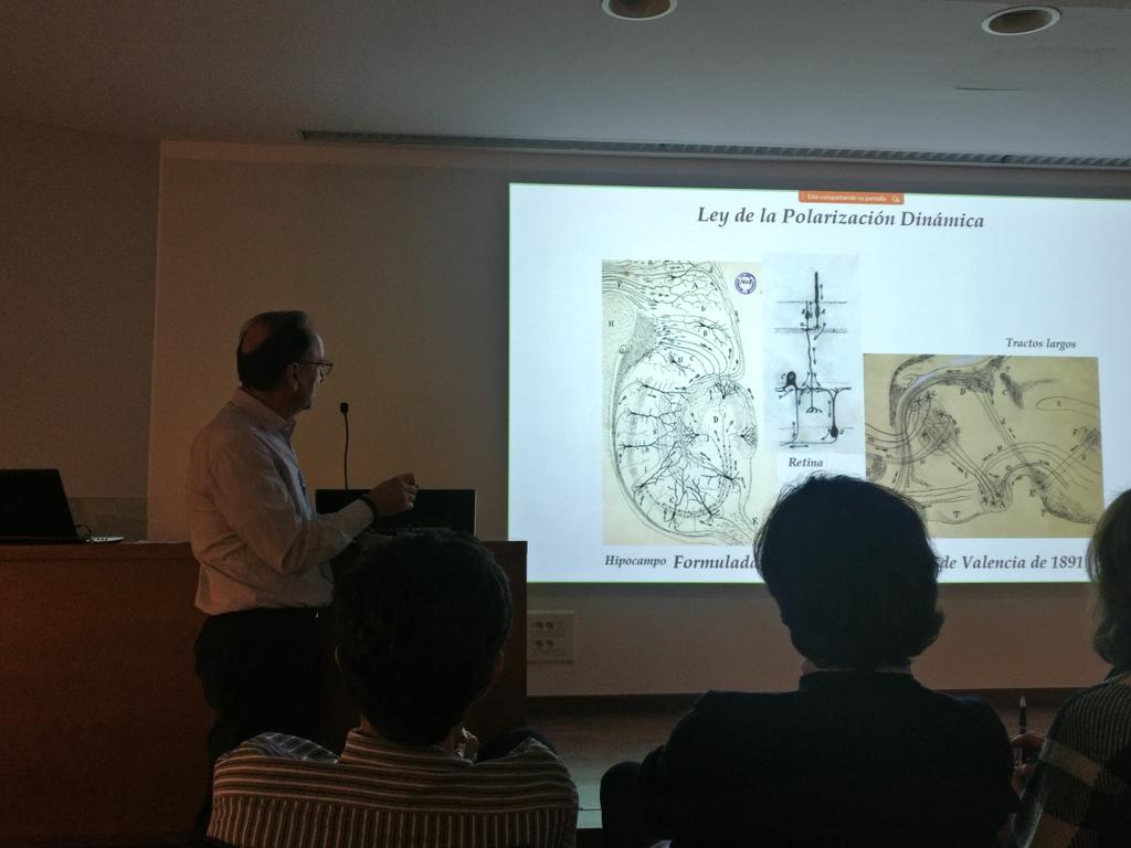 Tholthoron's tweet image. Santiago Ramón y Cajal @sramonycajal Incorporació dels estudis moleculars en la pràctica diària del diagnòstic anatomopatològic.  @SCAPSoMe #scap2020
