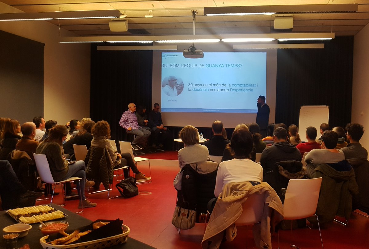 🌱 Aquest dijous hem estat a Vic al <a href="/VIT_Osona/">VIT</a> a la presentació de <a href="/GuanyaTemps/">Guanya Temps</a>, una nova cooperativa amb la qual hem col·laborat en el procés de creació

🕔 Guanya Temps és un interessant projecte d’externalització de serveis per a autònoms i pimes 

👉 guanyatemps.cat